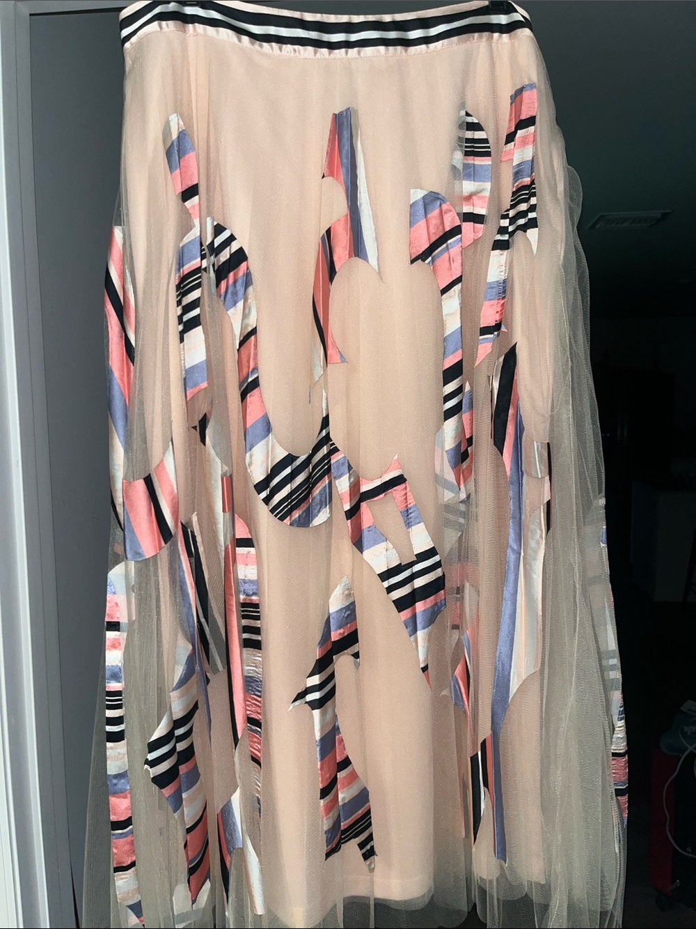 Geisha Designs by Anthropologie Rae Appliqué Tulle Midi Skirt